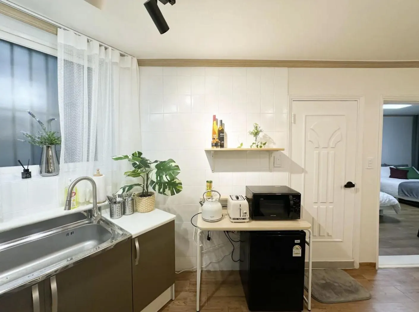 Stay Rock 樂 2 Room 3 Beds 3 Min From Ewha Univ Stn ソウル特別市 0*,