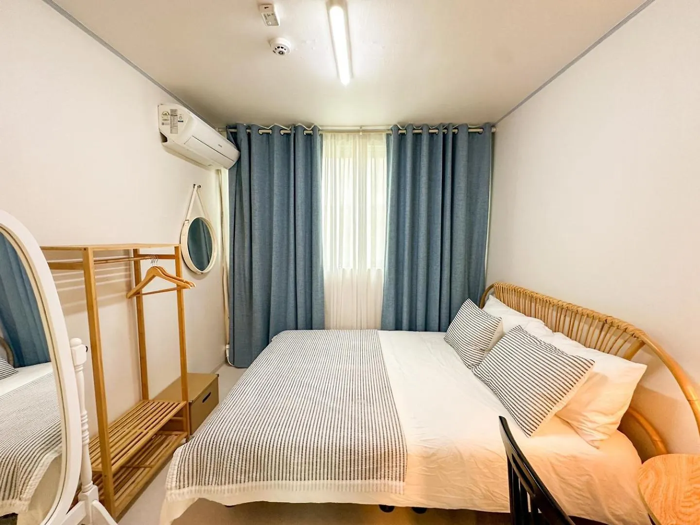 Stay Rock 樂 2 Room 3 Beds 3 Min From Ewha Univ Stn ソウル特別市 韓国