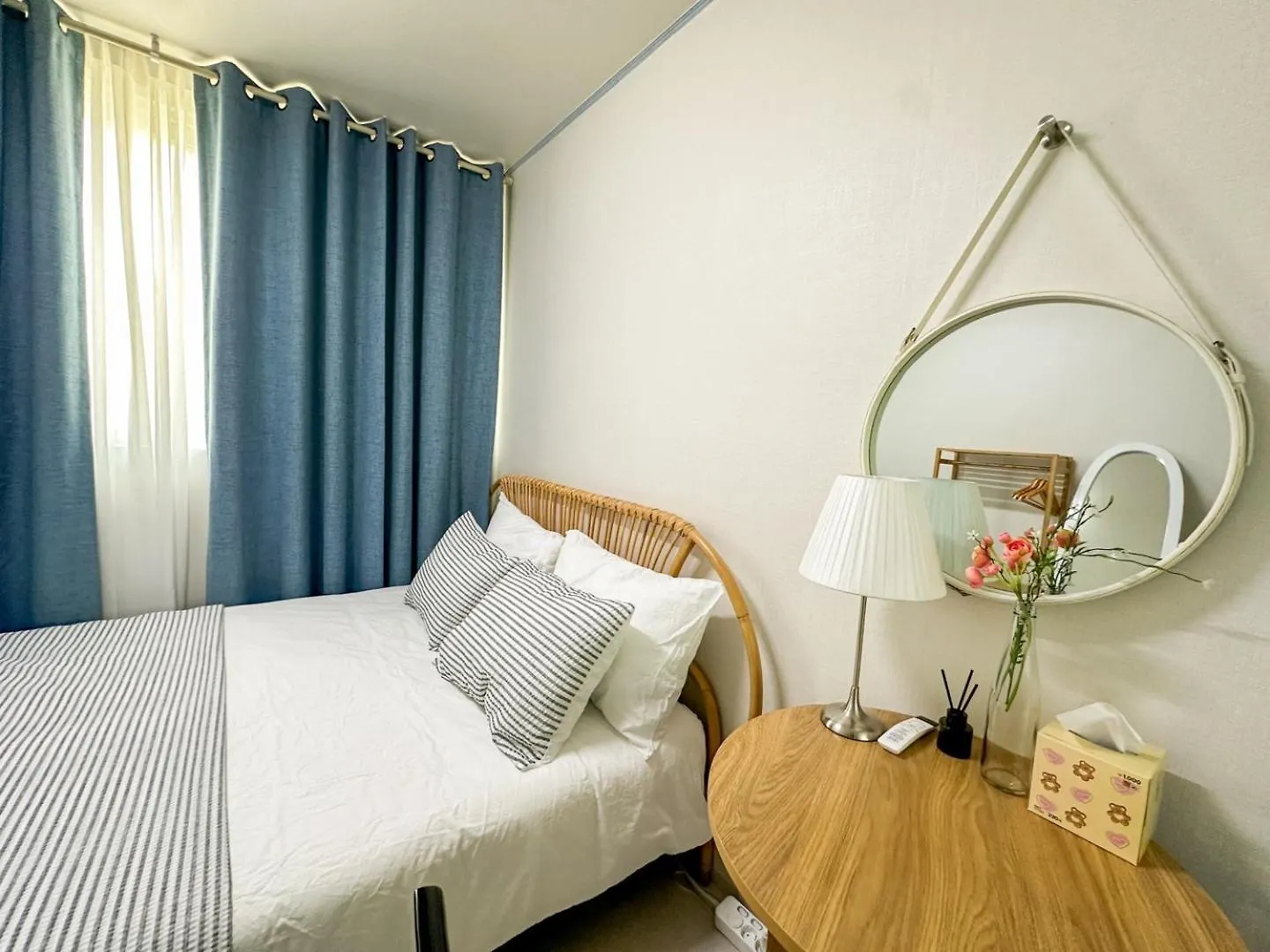 Stay Rock 樂 2 Room 3 Beds 3 Min From Ewha Univ Stn ソウル特別市 0*,